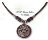 celticjewellerycelticnecklacegreen.JPG (5761 bytes)