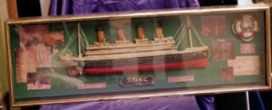 titanicshowcase.JPG (18122 bytes)