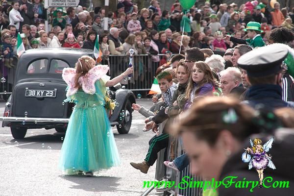 blarneyparadesimmplyfairy.jpg (13456 bytes)